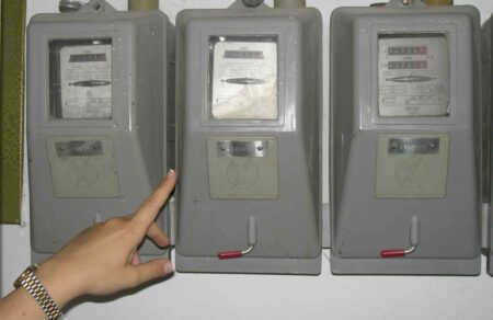 o-deddie-mas-evgale-reymatokleftes-chiliades-katanalotes-kataggelloyn-athemites-praktikes-714580