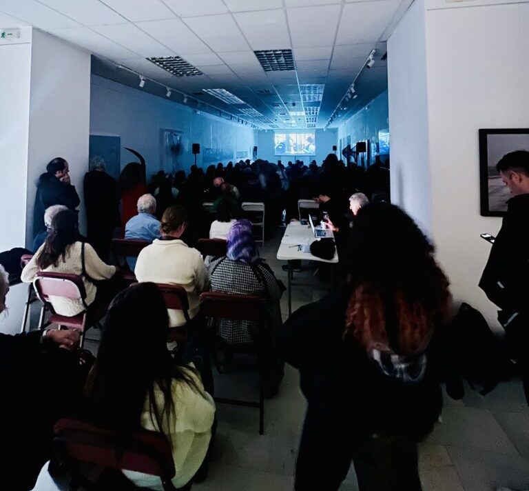 Έκθεση και προβολή / «Από τις θαλάσσιες μεταναστευτικές οδούς στις δικαστικές αίθουσες» – «142 χρόνια»