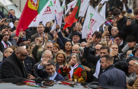 portogalia-proedrikes-kalpes-simera-me-akrodexia-sfragida-713015