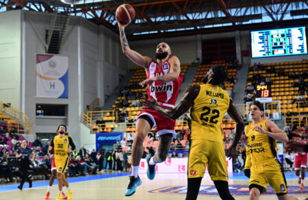 kypello-mpasket-o-olympiakos-ston-teliko-me-niki-91-67-kontra-sto-axiomacho-maroysi-726497