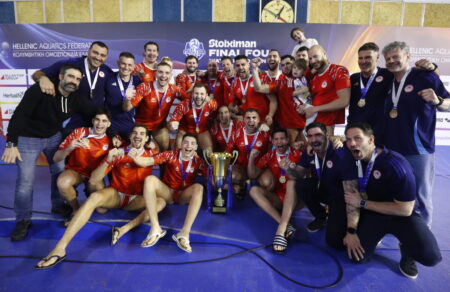 kypello-polo-o-olympiakos-sikose-to-27o-tis-istorias-toy-lygise-13-12-ton-panathinaiko-730390