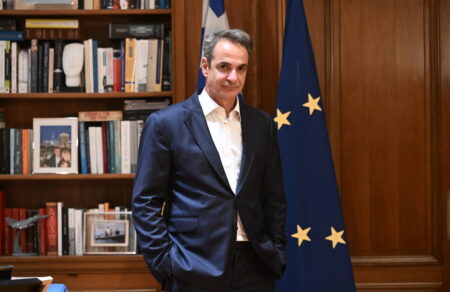 mitsotakis-apo-tis-epomenes-ekloges-i-epistoliki-psifos-gia-toys-ellines-toy-exoterikoy-725052