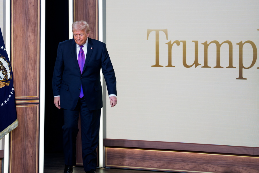 EPA/AARON SCHWARTZ / POOL