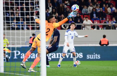 ethniki-elladas-metria-emfanisi-kai-filiki-itta-1-0-apo-tin-paragoyai-742471