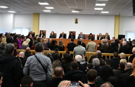 sevastidis-gia-diki-tempon-kataggelies-gia-prospatheia-politikopoiisis-tis-diadikasias-740214