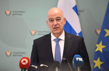 ypoklopes-dikigoros-thymaton-toy-predator-apokalyptei-krisimi-ptychi-tis-pagideysis-dendia-734588