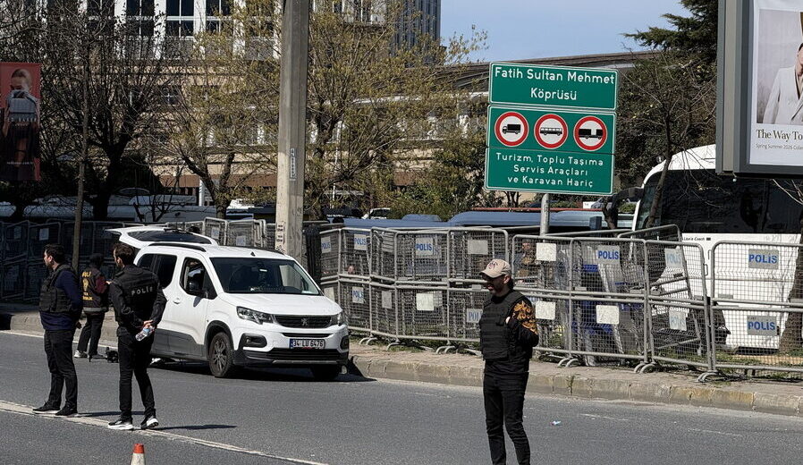 Τουρκία / Άδειες τσέπες και καμία ελπίδα