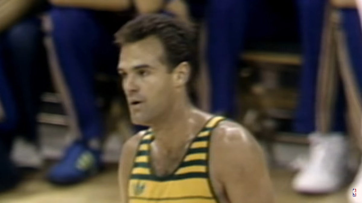 Βραζιλία / Πέθανε ο θρυλικός μπασκετμπολίστας Όσκαρ Σμιντ