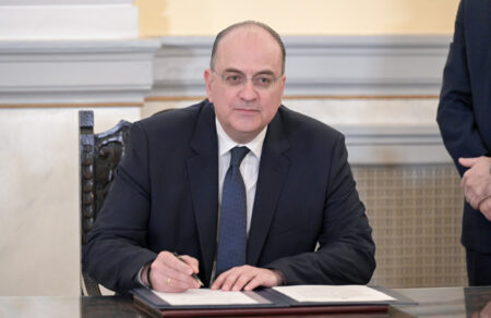 nea-apokalypsi-gia-lazaridi-amesos-meta-tin-paraitisi-toy-apo-ti-gg-isotitas-fylon-ton-antikatestise-i-syzygos-toy-750606