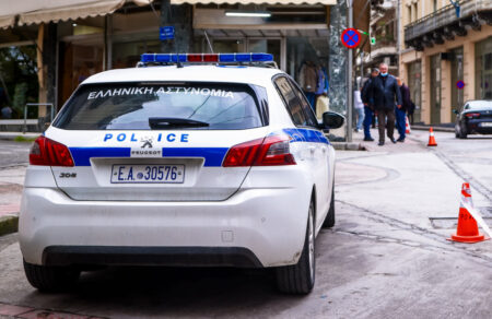 pagkrati-i-martyria-tis-gynaikas-poy-dechtike-epithesi-gia-mia-thesi-parkingk-moy-erixe-mpoynia-kai-archise-na-me-chtypaei-me-mania-756178