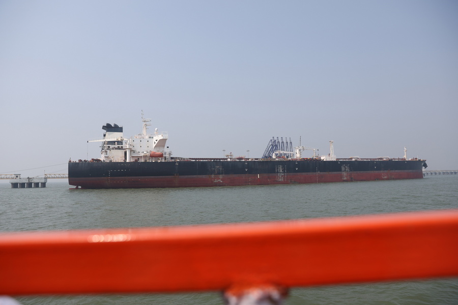 Τραμπ / «Όποιο πλοίο επιχειρήσει να σπάσει τον αποκλεισμό θα χτυπηθεί» – Η απάντηση του Ιράν