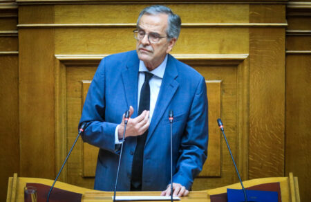 samaras-kata-mitsotaki-den-eiste-igemonas-giati-to-kratos-den-ereynise-tis-ypoklopes-i-apantisi-voridi-766925