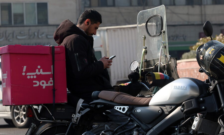 EPA/ABEDIN TAHERKENAREH