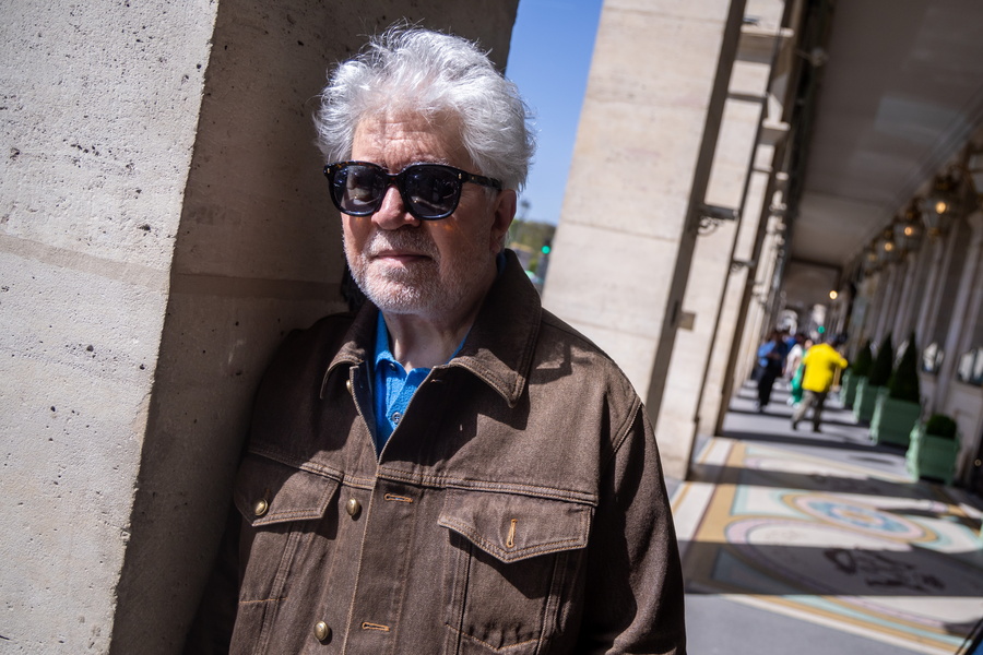 EPA/CHRISTOPHE PETIT TESSON
