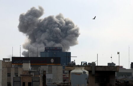 apokalypsi-reuters-h-saoydiki-aravia-chtypise-me-mystikoys-vomvardismoys-to-iran-763011