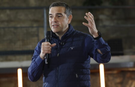 tsipras-pos-diavazoyn-nd-kai-pasok-to-comeback-768176