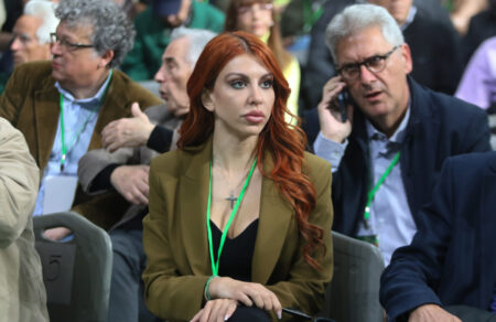 vasia-anastasioy-anakalei-tis-akompses-diloseis-gia-to-vammeno-malli-toy-alexi-tsipra-763032