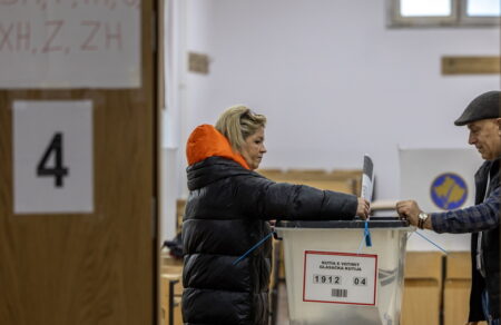 kosovo-kalpes-orosimo-tin-kyriaki-mesa-se-paratetameno-politiko-adiexodo-773042