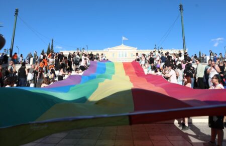 marinakis-orthos-den-parachorithike-choros-gia-afises-athens-pride-sto-metro-776827