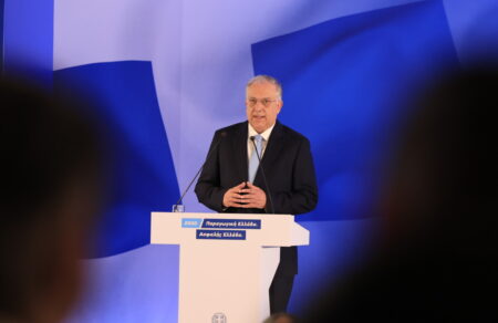 Η άποψή μας / Σε δίκη ο γιος Θεοδωρικάκου και ο πρώην αρχηγός Αστυνομίας: Ουγκάντα παρά λίγο 