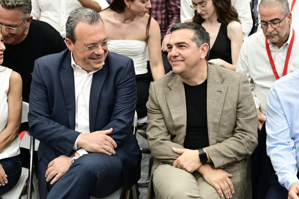 ΕΛ.Α.Σ. – ΣΥΡΙΖΑ / Ο Τσίπρας βάζει «πάγο», η Κουμουνδούρου βράζει