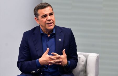tsipras-oi-pente-paremvaseis-gia-tin-veltiosi-tis-kathimerinotitas-ton-politon-775648