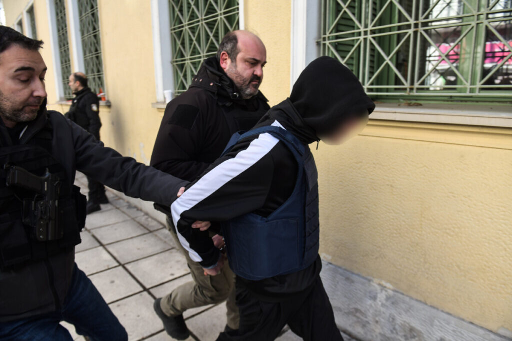 Σέρρες / Ενοχή για ανθρωποκτονία από πρόθεση του 16χρονου ζήτησε η εισαγγελέας