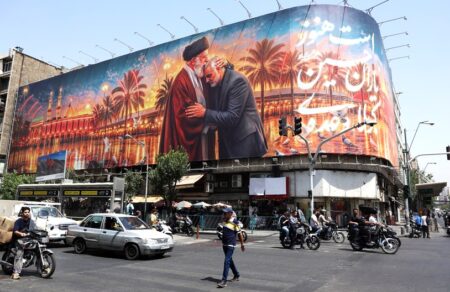 iran-aystiri-proeidopoiisi-se-tramp-israil-enopsei-tis-polyimeris-kideias-toy-chamenei-se-ypsisti-epifylaki-i-techerani-784610