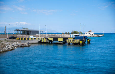 korinthos-soros-gynaikas-entopistike-ston-isthmo-789949