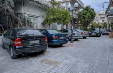 parkout-i-efarmogi-toy-dimoy-athinaion-gia-na-vreis-thesi-parkingk-786623