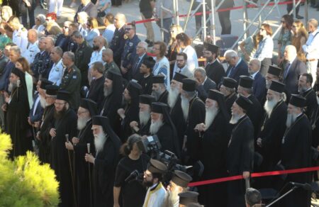 misthoi-ton-archiereon-dimosieythike-to-fek-ta-noymera-poy-zalizoyn-785370
