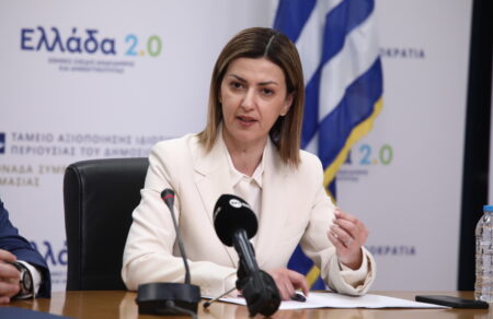 giorgos-lakopoylos-eirini-agapidaki-faylotita-798252