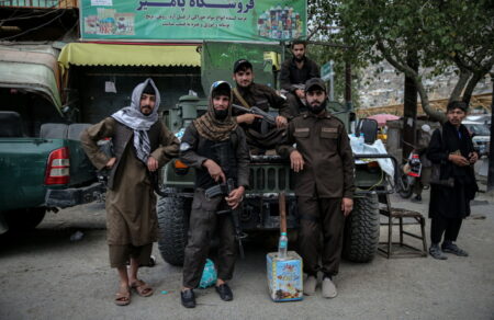 afganistan-pente-chronia-meta-tin-epistrofi-ton-talimpan-kai-toy-mesaiona-803355