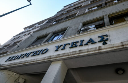 i-apopsi-mas-antikarkinika-farmaka-otan-i-therapeia-stamata-stin-porta-tis-elladas-806942