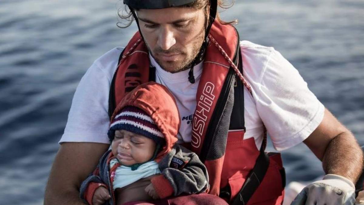 Άδωνις Γεωργιάδης / Χυδαία διαδικτυακή επίθεση στον Ιάσονα Αποστολόπουλο – Η απάντηση του ακτιβιστή