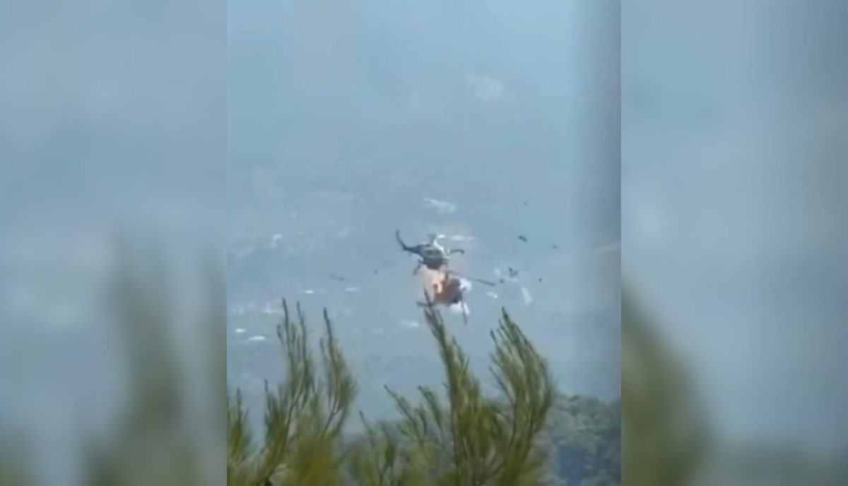 Φωτιές / Δύο νεκροί και δύο διασωθέντες από τη σύγκρουση ελικοπτέρων στην Ψάθα