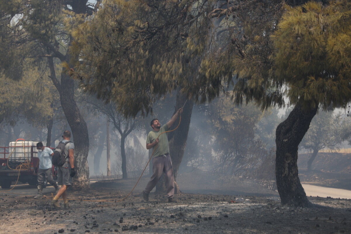 Αντιπολίτευση / Ομαδικό «πυρ» για την ανάρτηση Μητσοτάκη