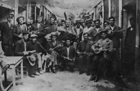 rempetiko-i-psychi-tis-ellinikis-moysikis-806439