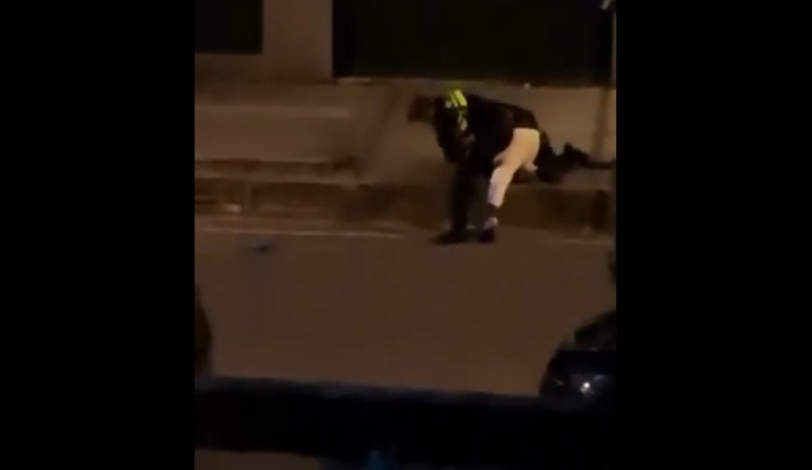 Ρότερνταμ / Νεκρός 51χρονος αφρικανικής καταγωγής κατά τη σύλληψή του με ποδήλατο – Ξύπνησαν μνήμες Τζορτζ Φλόιντ