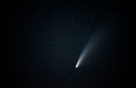 astronomia-ena-archegono-oyranio-soma-gennietai-xana-os-komitis-810852