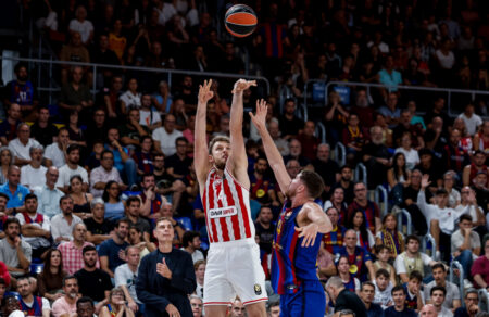 eyroligka-o-olympiakos-alose-105-100-kai-ti-varkeloni-meta-ti-valenthia-pali-stin-paratasi-828616