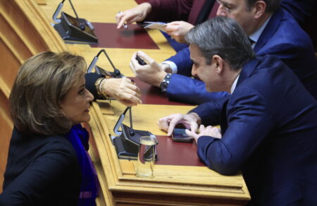 takis-lidorikiotis-kramer-vs-kramer-stin-agia-oikogeneia-830256