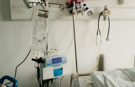 nea-kataggelia-gia-tin-kliniki-sti-thessaloniki-thymize-keli-den-eiche-oxygono-kai-to-fername-apo-exo-821625