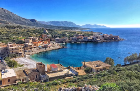 kalamata-apeilitiki-epistoli-sti-dieythyntria-poleodomias-tha-se-valo-mesa-sto-choma-828707