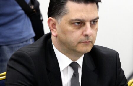 michalis-mpekiris-erotimata-tis-el-a-s-gia-to-ptychio-kai-ton-diorismo-toy-dieythynti-toy-prothypoyrgikoy-grafeioy-828865