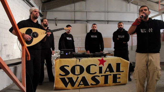 Alfonso de Munno Gallardo / Γιατί έκανα ντοκιμαντέρ για τους Social Waste – Ένα επαναστατικό συλλογικό όνειρο 25 χρόνων