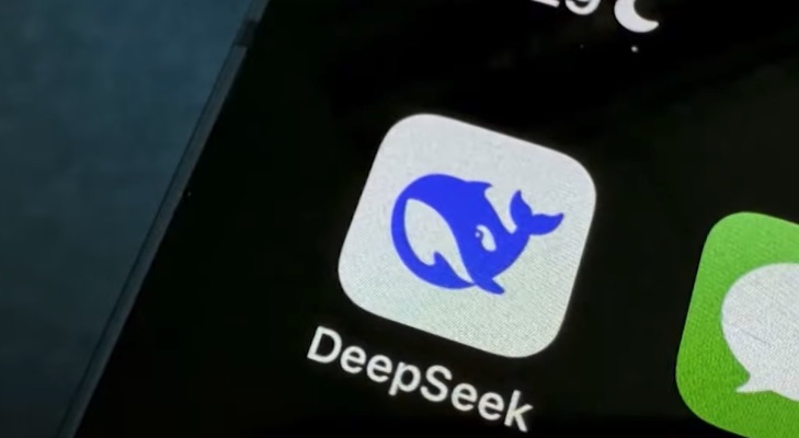 DeepSeek / Ερευνάται για συλλογή προσωπικών δεδομένων χρηστών και πώληση τους σε τρίτους