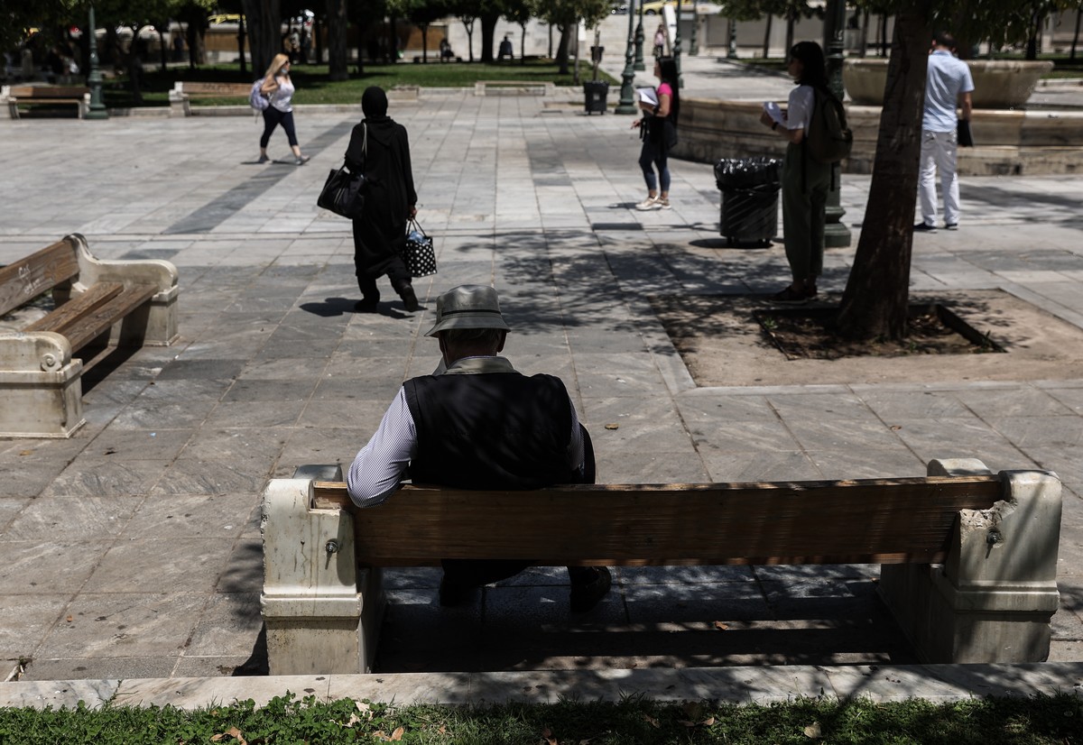 Η ελληνική κοινωνία σε βαθιά κρίση / Αποκαλυπτικά στοιχεία από την έρευνα του Eurofound