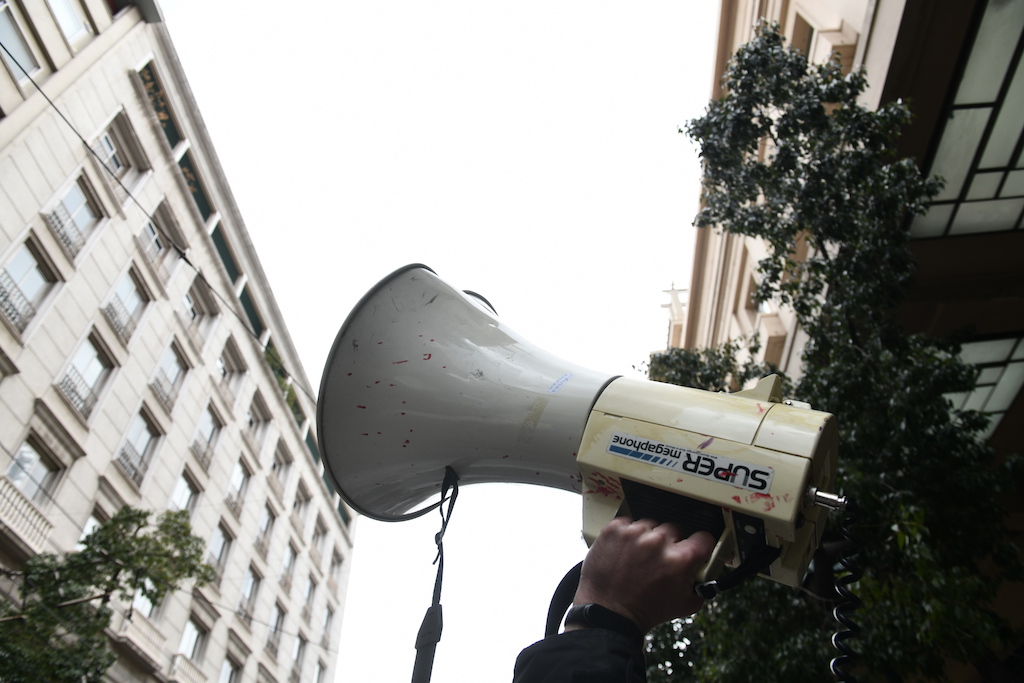 Τέμπη / Απόλυση εργαζόμενης μόλις είπε ότι θα συμμετάσχει στην απεργία