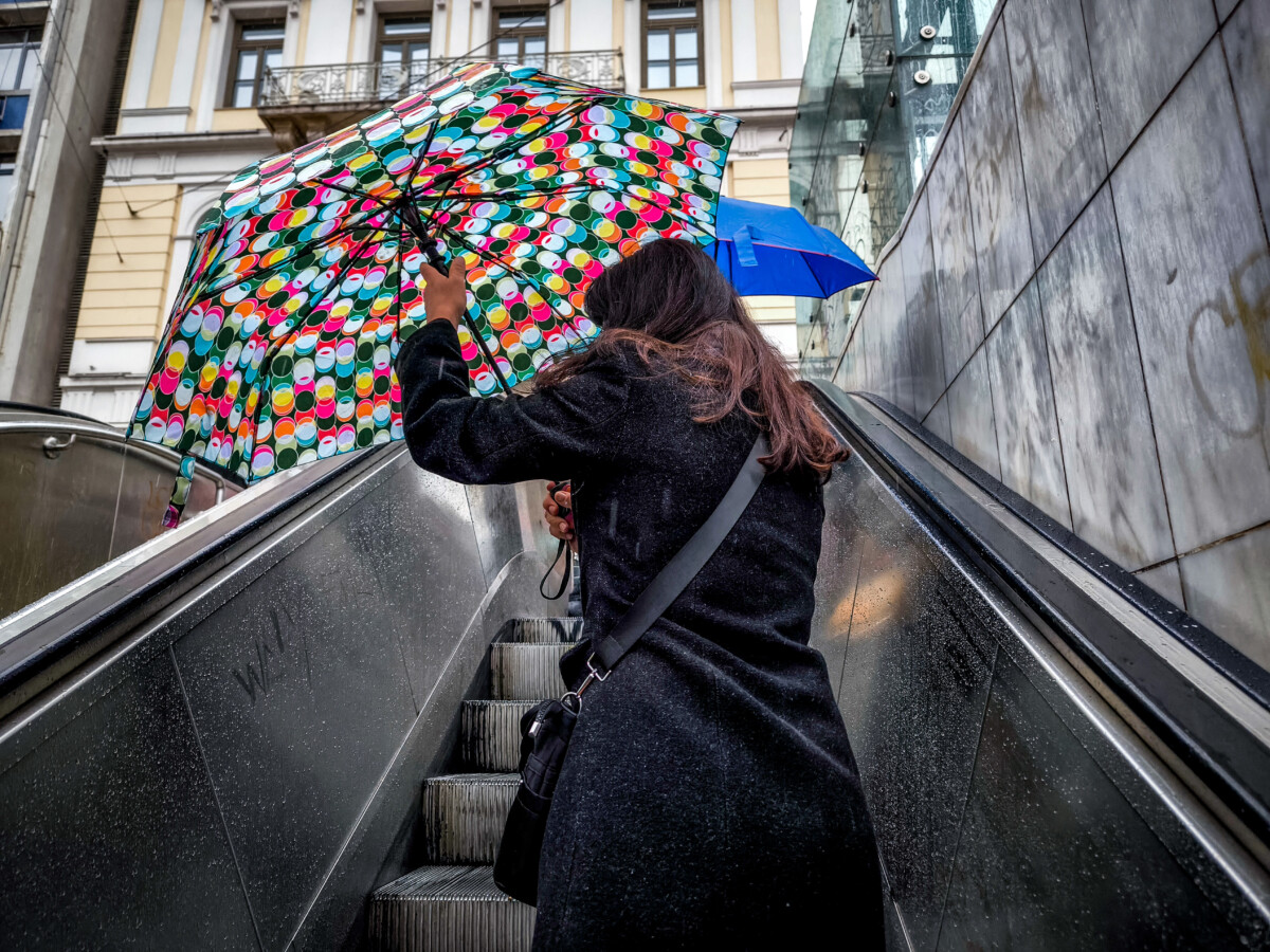&Kappa;&alpha;&iota;&rho;ό&sigmaf; / &Kappa;&alpha;&tau;&alpha;&iota;&gamma;ί&delta;&epsilon;&sigmaf;, &alpha;&phi;&rho;&iota;&kappa;&alpha;&nu;&iota;&kappa;ή &sigma;&kappa;ό&nu;&eta; &kappa;&alpha;&iota; &iota;&sigma;&chi;&upsilon;&rho;&omicron;ί ά&nu;&epsilon;&mu;&omicron;&iota; &ndash; &Eta; &pi;&rho;ό&gamma;&nu;&omega;&sigma;&eta; &gamma;&iota;&alpha; &tau;&omicron; &Sigma;&alpha;&beta;&beta;&alpha;&tau;&omicron;&kappa;ύ&rho;&iota;&alpha;&kappa;&omicron;